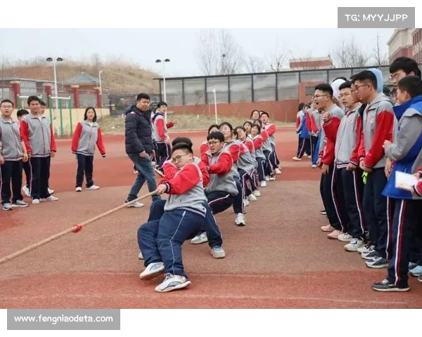 济宁雪地拔河选手深扎雪地，观众呐喊破严寒